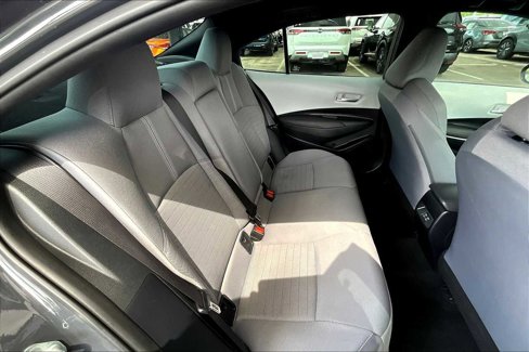Used 2023 Toyota Corolla SE image 38