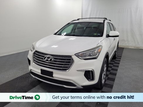 Used 2017 Hyundai Santa Fe SE image 1