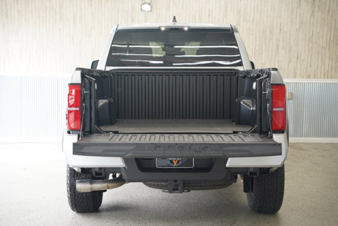 Used 2025 Toyota Tacoma TRD Off-Road image 36