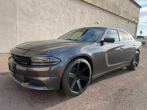 Used 2020 Dodge Charger SXT image 1