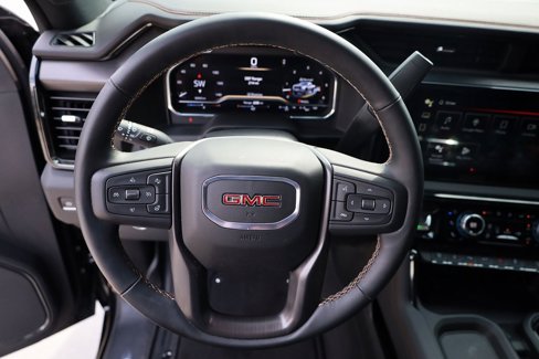 Used 2025 GMC Sierra 3500 AT4 w/ AT4 Premium Plus Package image 14