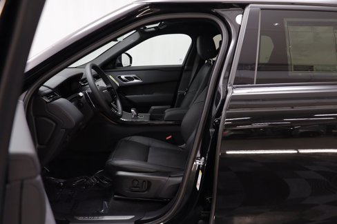 New 2026 Land Rover Range Rover Velar Dynamic SE image 7