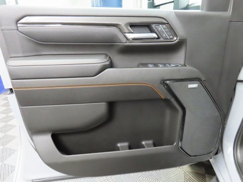 Used 2025 GMC Sierra 2500 AT4 image 77