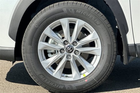 New 2026 Toyota Corolla Cross LE image 24