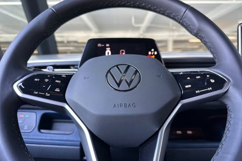 New 2025 Volkswagen ID. Buzz Pro S image 22