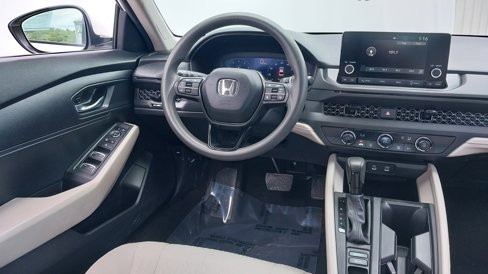 Used 2024 Honda Accord LX image 12