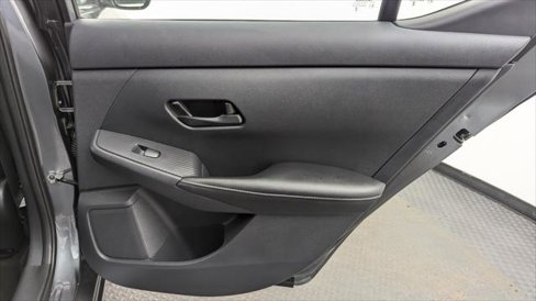 Used 2025 Nissan Sentra SV image 21