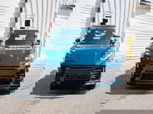 New 2025 Porsche Panamera 4 image 14