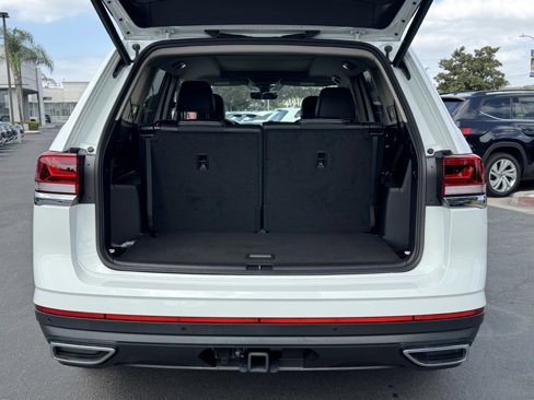 New 2025 Volkswagen Atlas SE image 9