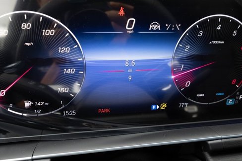 New 2025 Mercedes-Benz GLS 450 4MATIC image 3