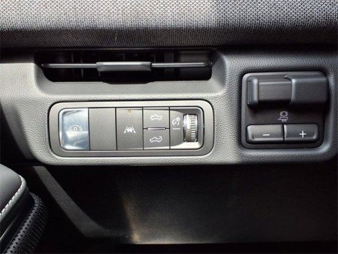 New 2026 GMC Sierra EV Elevation image 18