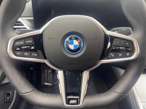 Used 2025 BMW i4 eDrive40 w/ M Sport Package image 58