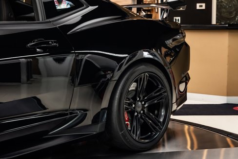 Used 2022 Chevrolet Camaro ZL1 image 31