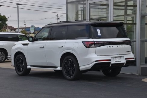 New 2026 INFINITI QX80 Sensory w/ Sport Exterior Package image 10