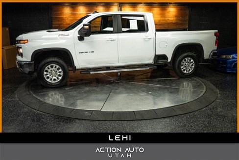 Used 2024 Chevrolet Silverado 2500 LT image 1