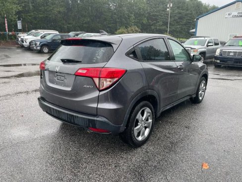 Used 2018 Honda HR-V LX image 5