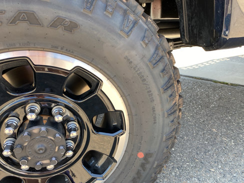 New 2025 Ford F350 4x4 Crew Cab Super Duty image 3