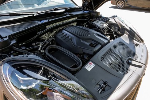 Used 2024 Porsche Macan w/ Premium Plus Package image 54