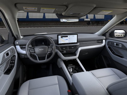 New 2025 Ford Explorer Platinum image 9