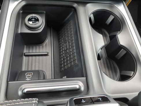 New 2025 Ford Expedition Platinum w/ Stealth Appearance Package image 45