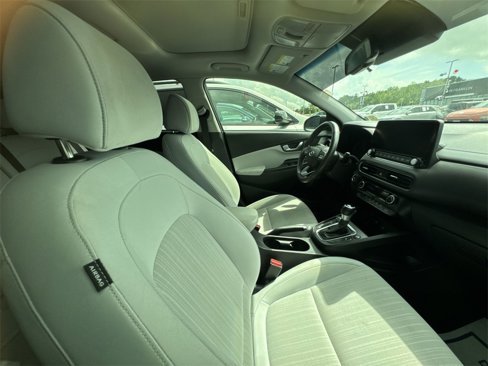 Used 2023 Hyundai Kona SEL w/ Convenience Package image 13