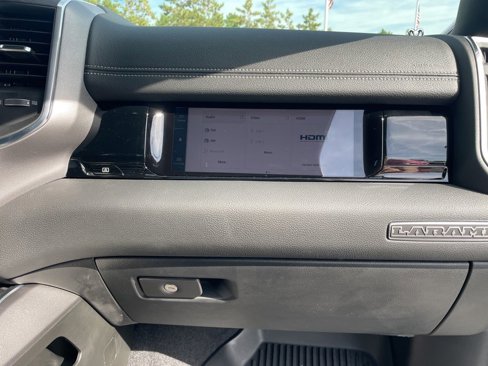 New 2026 RAM 1500 Laramie image 38