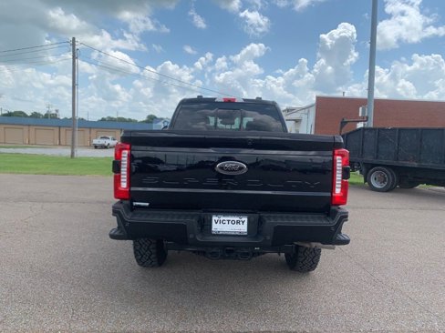 New 2025 Ford F250 Lariat w/ Lariat Ultimate Package image 6