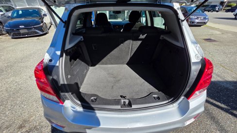 Used 2019 Chevrolet Trax LS w/ Tint and Cruise Package image 22