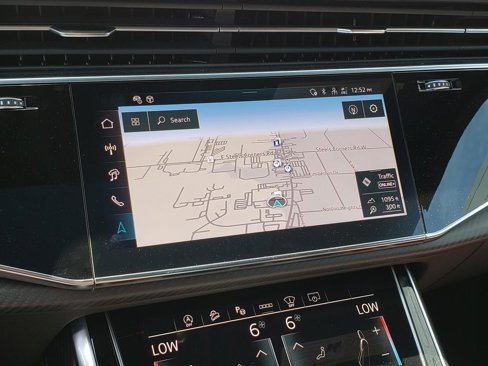 New 2025 Audi RS Q8 performance image 11