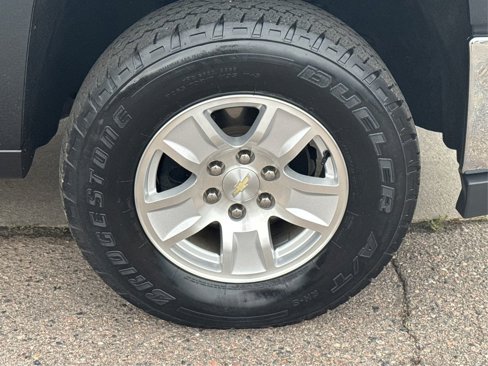 Used 2018 Chevrolet Silverado 1500 LT w/ All Star Edition image 26