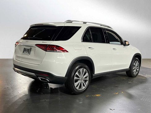 Used 2021 Mercedes-Benz GLE 350 4MATIC image 3