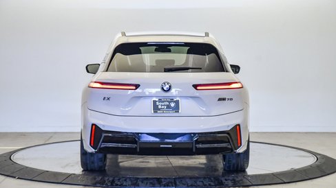 New 2026 BMW iX M70 image 3