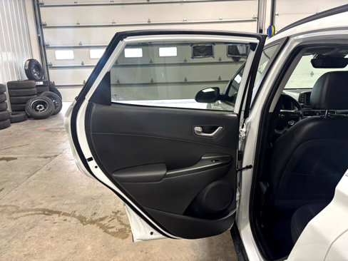 Used 2020 Hyundai Kona Ultimate image 28