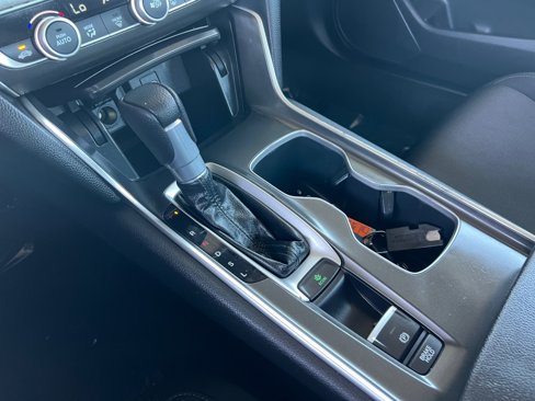 Used 2020 Honda Accord LX image 16