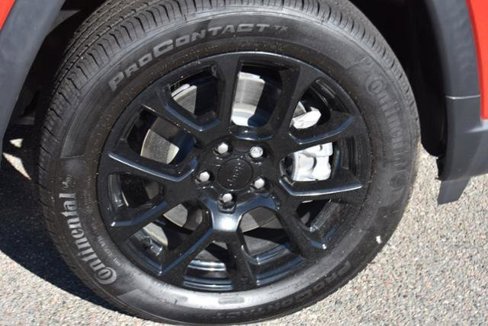 Certified 2023 Jeep Compass Altitude image 8