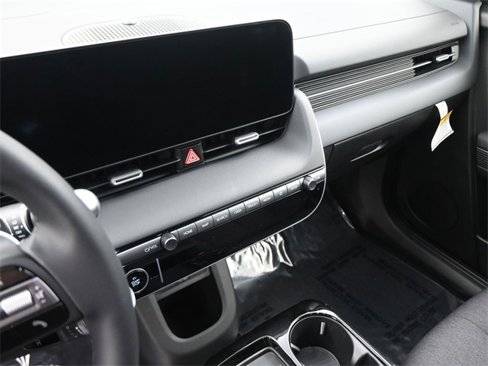 New 2025 Hyundai Ioniq 5 SE image 19