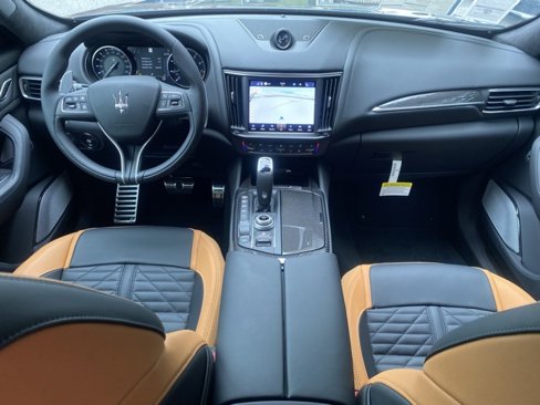 New 2024 Maserati Levante Trofeo image 47