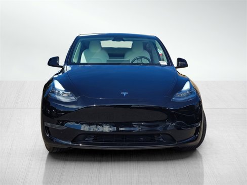 Used 2023 Tesla Model Y Long Range image 2