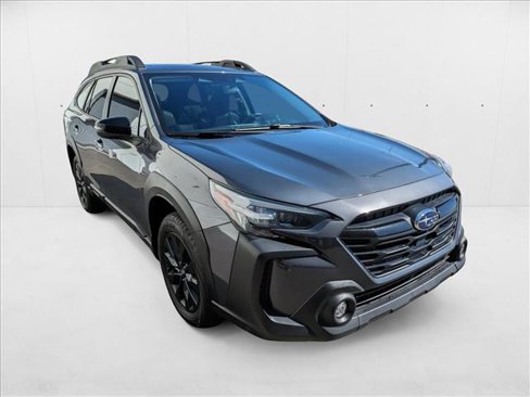 Used 2023 Subaru Outback Onyx Edition image 3
