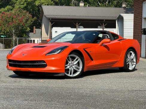 Used 2019 Chevrolet Corvette Stingray Coupe w/ 1LT image 11