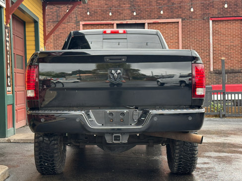 Used 2014 RAM 2500 Laramie w/ Black Appearance Group image 4