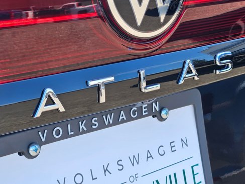 New 2025 Volkswagen Atlas Peak Edition SE image 28