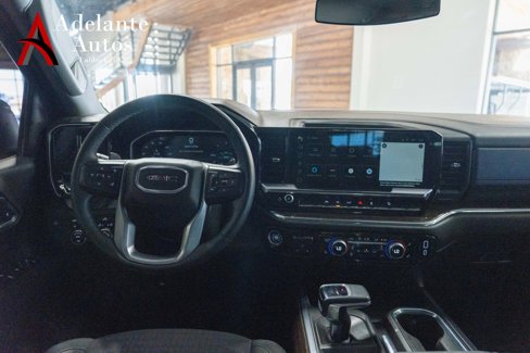Used 2024 GMC Sierra 1500 Elevation w/ LPO, Elevation Black Package image 16