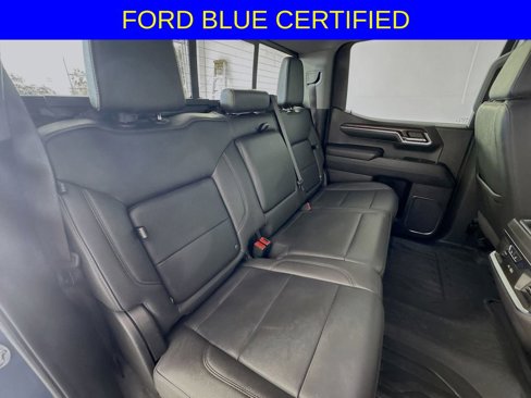 Used 2024 GMC Sierra 1500 SLT w/ SLT Premium Plus Package image 28