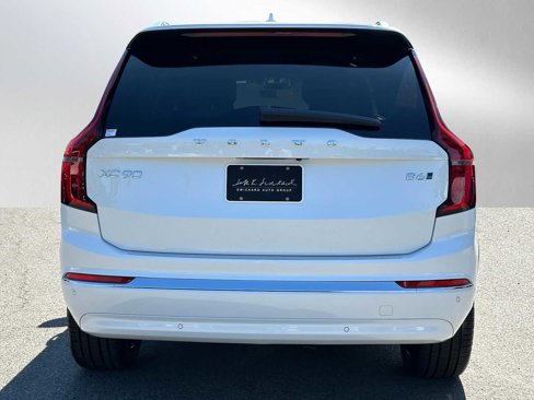 New 2026 Volvo XC90 B6 Plus w/ Protection Package Premier image 4