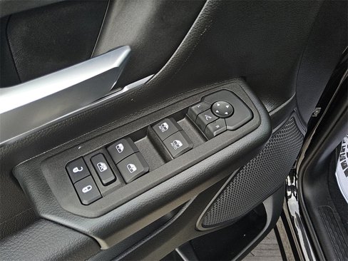 New 2026 RAM 1500 2WD Crew Cab image 18