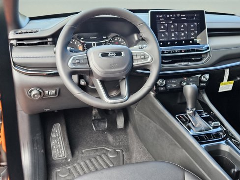 New 2026 Jeep Compass Latitude w/ Mopar All Weather Package image 32