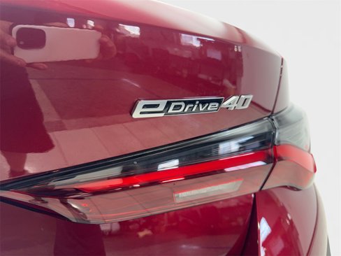 Used 2025 BMW i4 eDrive40 w/ Premium Package image 23