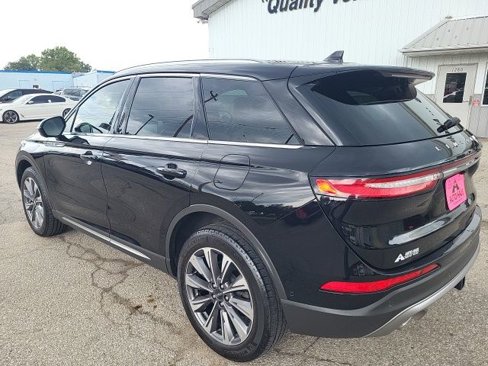 Used 2021 Lincoln Corsair Reserve w/ Equipment Group 201A image 8
