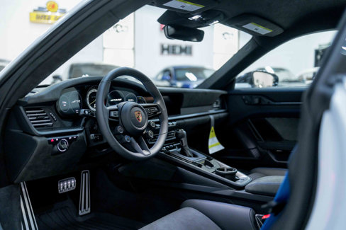 Used 2025 Porsche 911 GT3 RS image 3